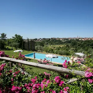 podere-la-strega.it-tuscanyhotel.com/
