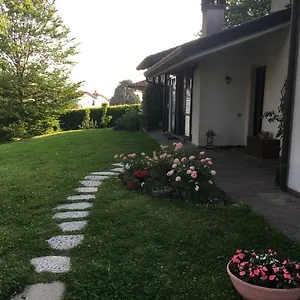 Elleboro , Carugo Italia