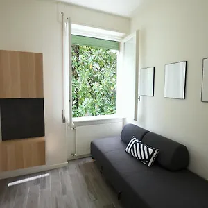 Lake Como Holiday Apartments Apartamento Como